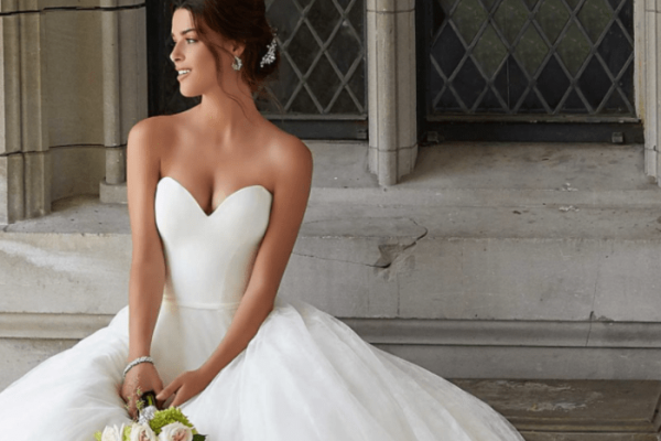 White strapless wedding dress