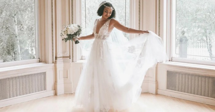 What to wear to try on wedding dresses