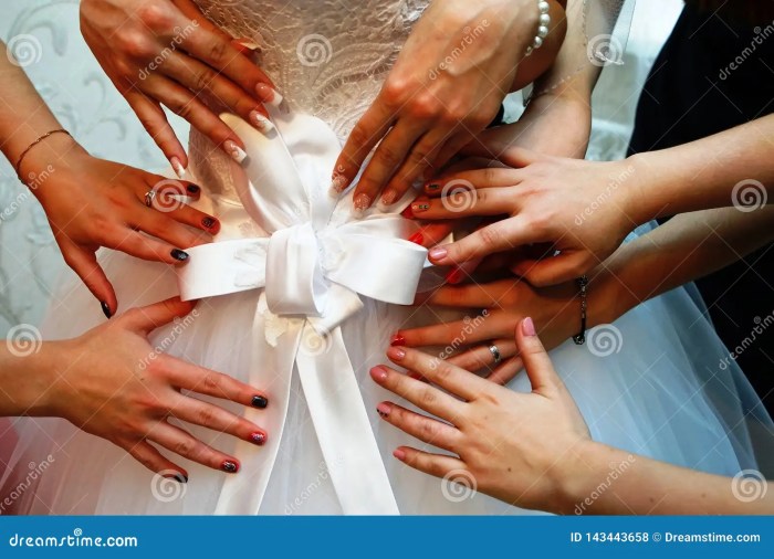 Wedding dress bow on back