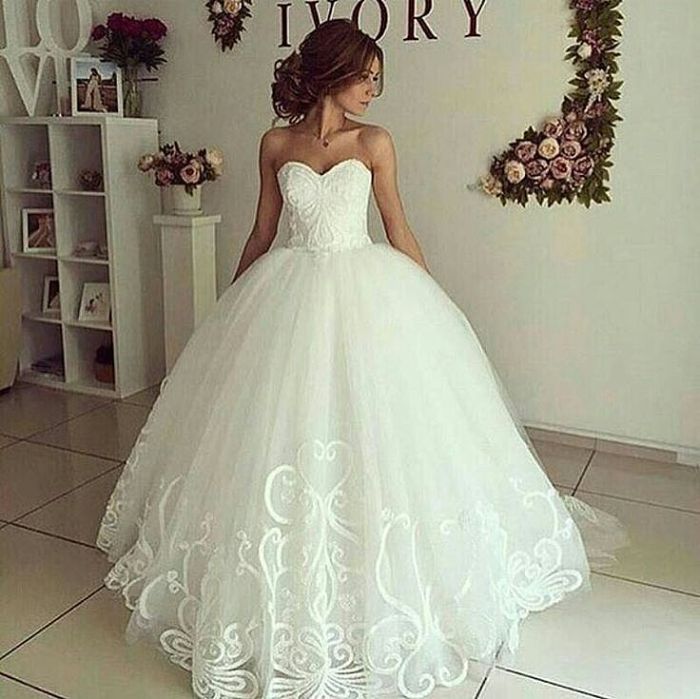 A line wedding dresses sweetheart neckline